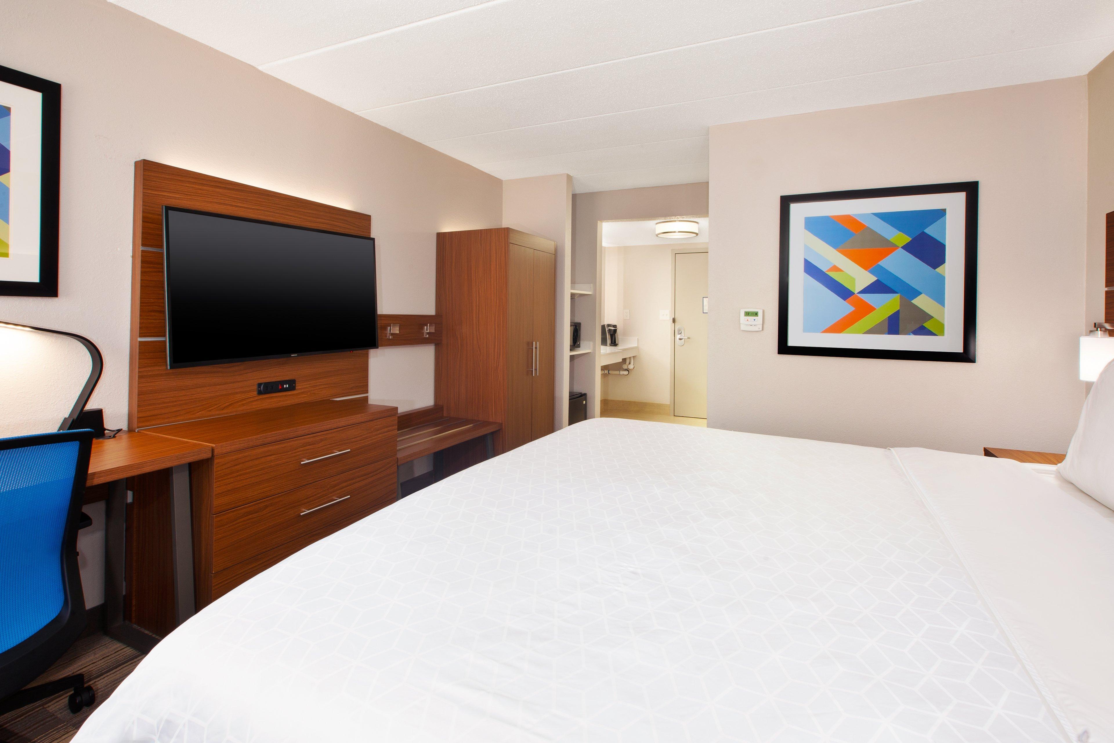 Holiday Inn Express Fairfax-Arlington Boulevard By Ihg Esterno foto