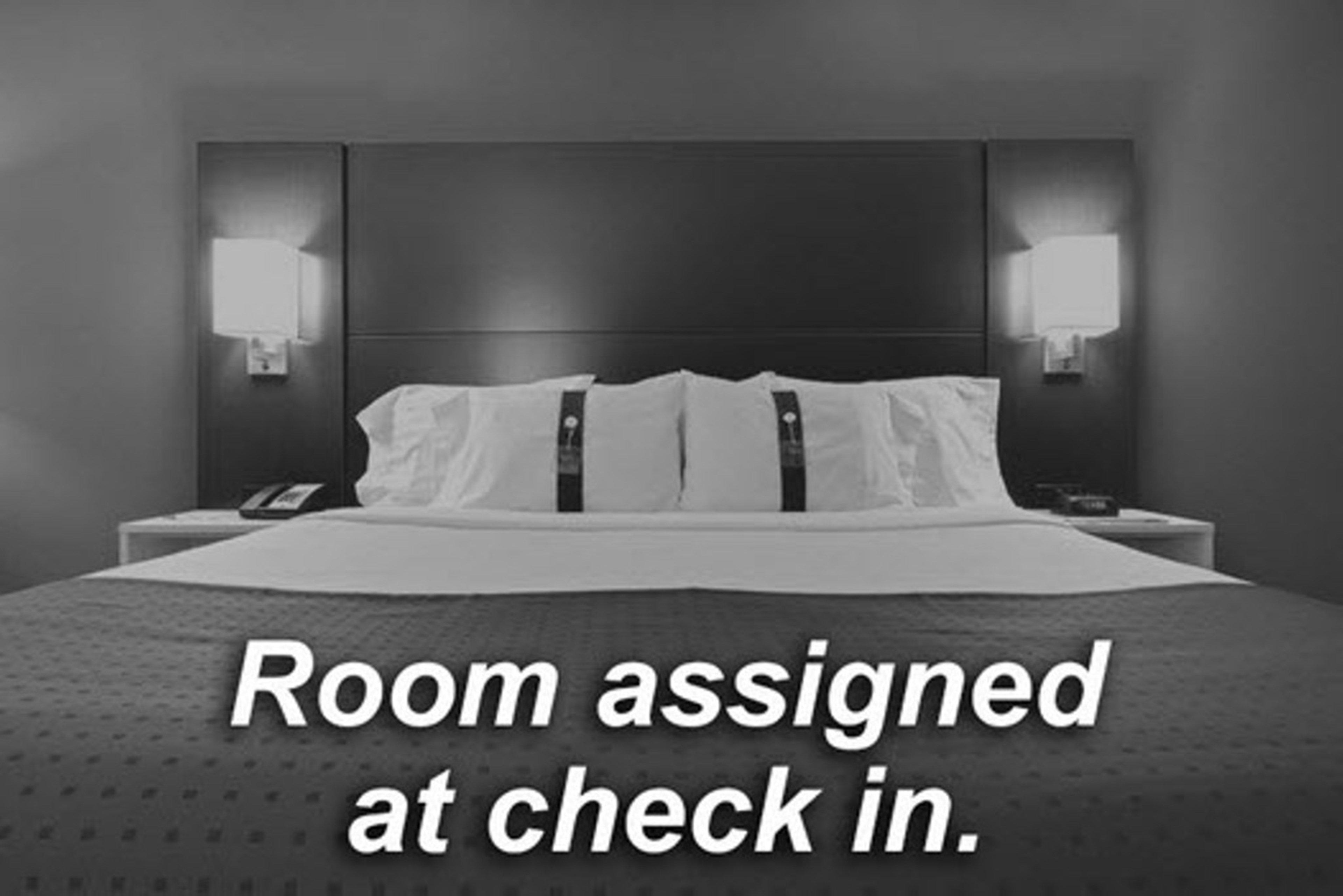 Holiday Inn Express Fairfax-Arlington Boulevard By Ihg Esterno foto